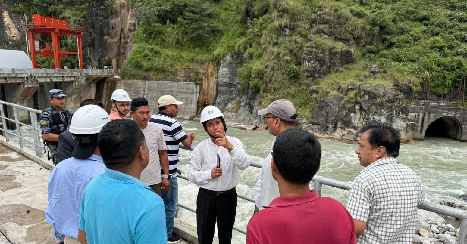 मध्यभोटेकोशी एक महिनाभित्र सक्न निर्देशन